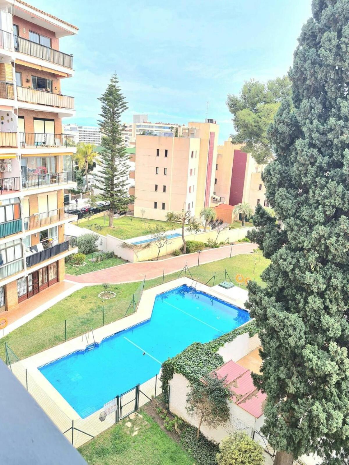 Апартаменты Acogedor Ap. 1Hab. Торремолинос Экстерьер фото